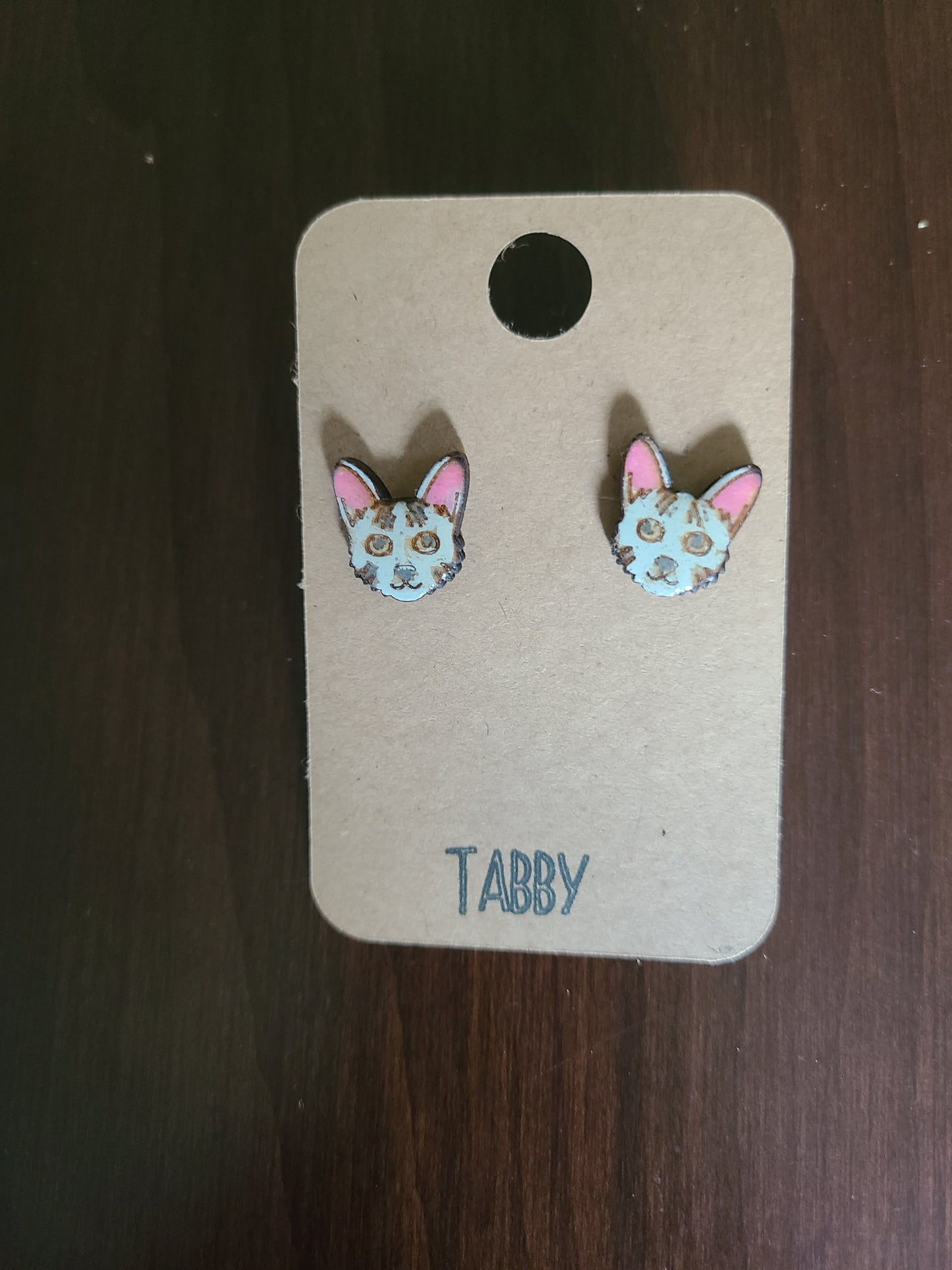 Cat stud earrings